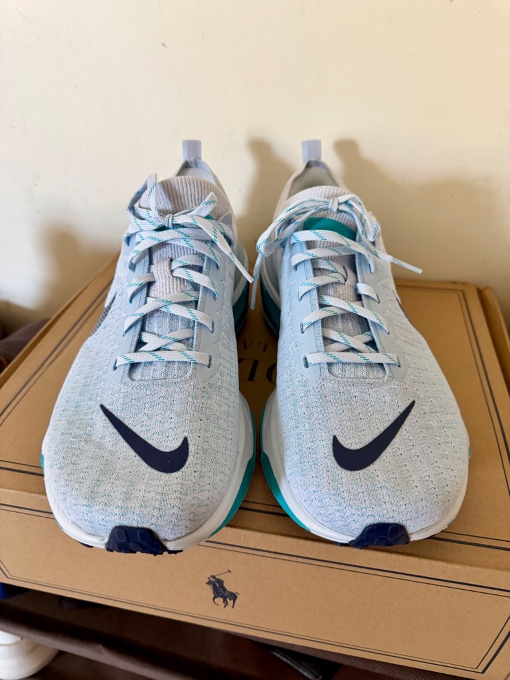 Nike Invincible Run 3 Men's Running Shoes - Light Blue & Teal - Picture 3 of 5
